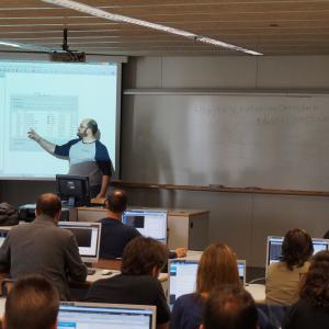 /img/pictures/2014-04-12-curso-upv/DSC00723.JPG